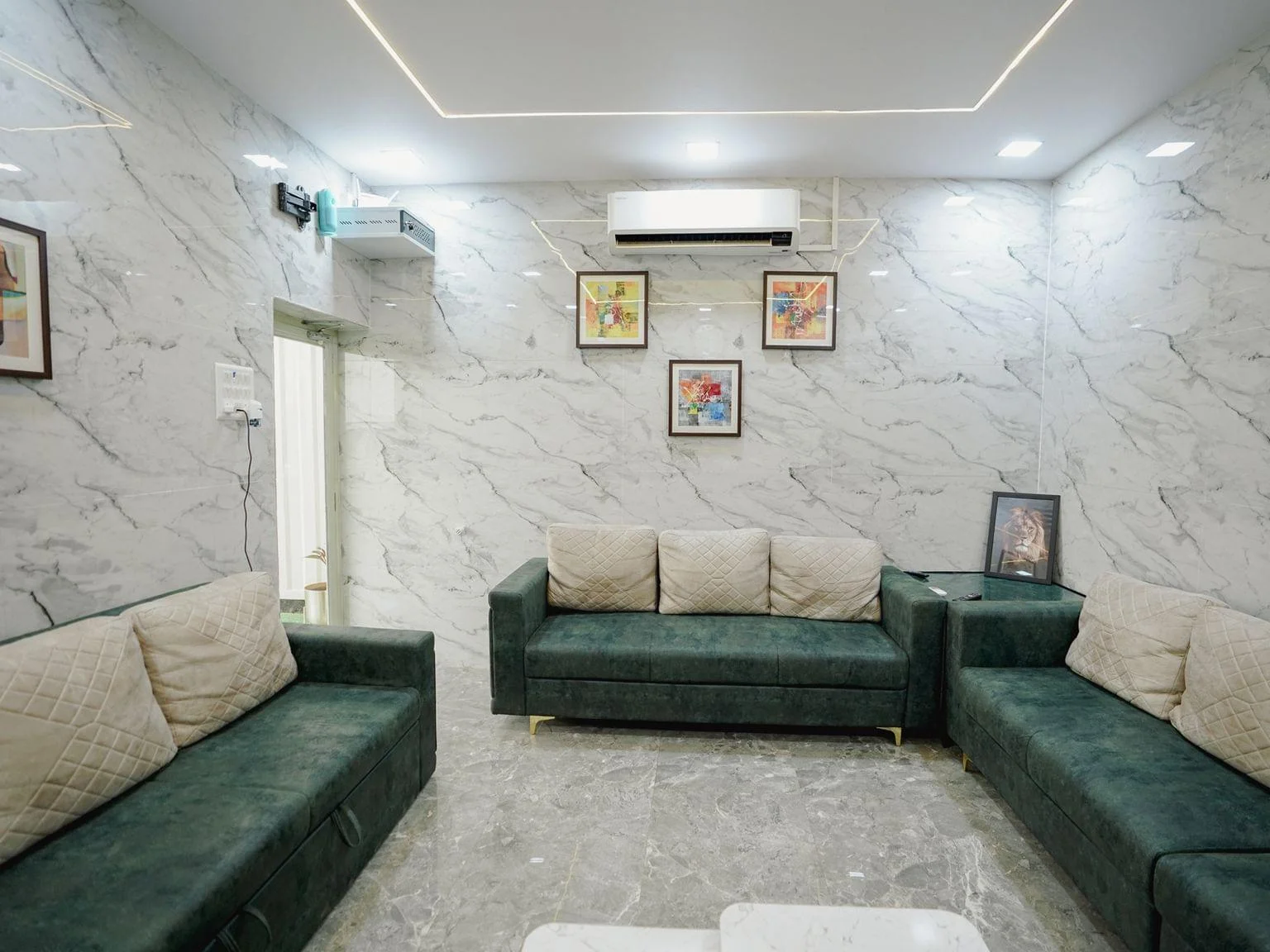 Gallery 6